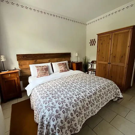 Navertino Vendégház Borno